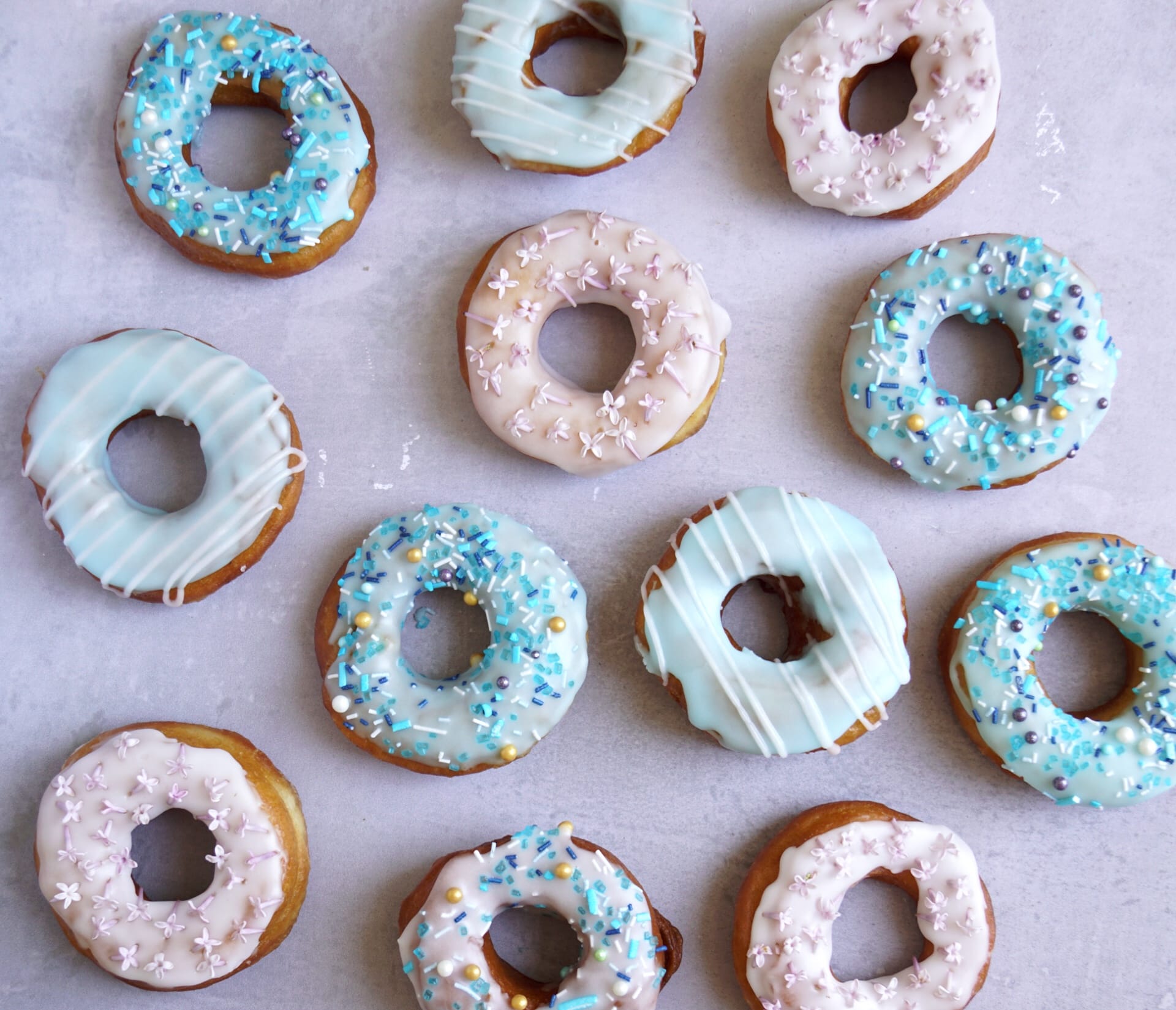 Hjemmelavet donuts opskrift - bløde og luftige
