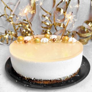 Cheesecake med kransekage og champagne - fantastisk nytårsdessert