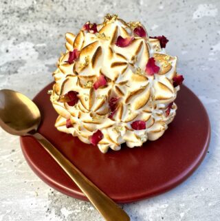 Baked Alaska med hindbæris og brownie - nem opskrift