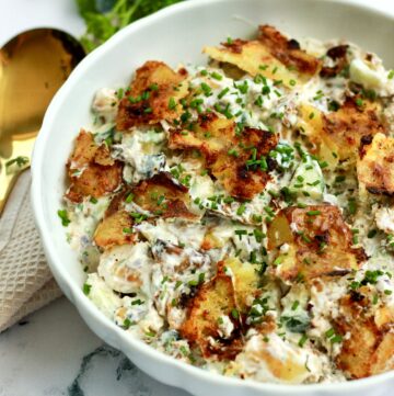 Crispy kartoffelsalat - kold kartoffelsalat med knuste kartofler