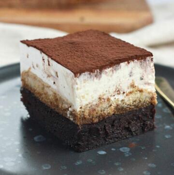 Tiramisu brownie - lækker kage med chokolade og kaffe