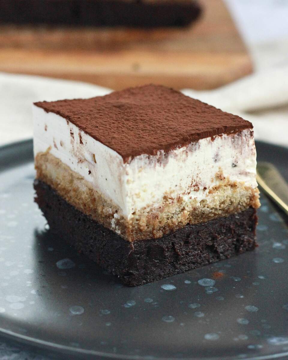 Tiramisu brownie - lækker kage med chokolade og kaffe
